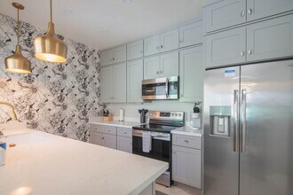 11333 N 92nd St, Unit 1075 in Scottsdale, AZ - Building Photo - Building Photo
