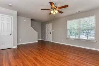 3805 Hopper St in Raleigh, NC - Foto de edificio - Building Photo