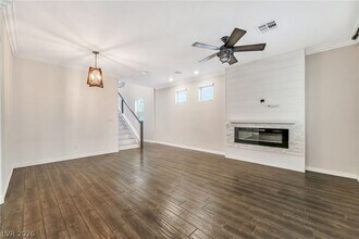 900 Lotus Falls St in Henderson, NV - Building Photo - Building Photo