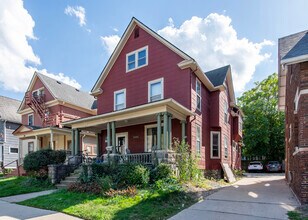 506 Catherine in Ann Arbor, MI - Building Photo - Building Photo