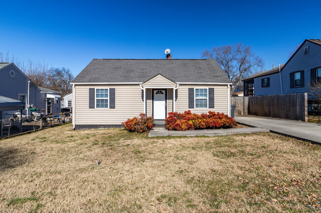 1911 Trotter Ave in Knoxville, TN - Building Photo - Building Photo