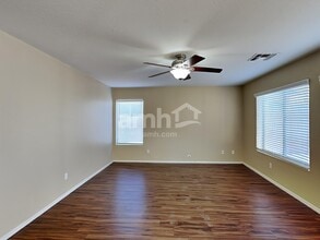 12685 W Hollyhock Dr in Avondale, AZ - Building Photo - Building Photo