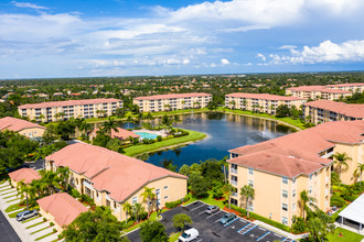 Osprey Cove in Estero, FL - Foto de edificio - Building Photo