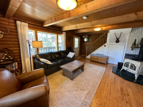 9385 Cascade Rd in Soda Springs, CA - Building Photo - Building Photo
