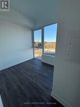 28 Ann St in Mississauga, ON - Building Photo - Building Photo