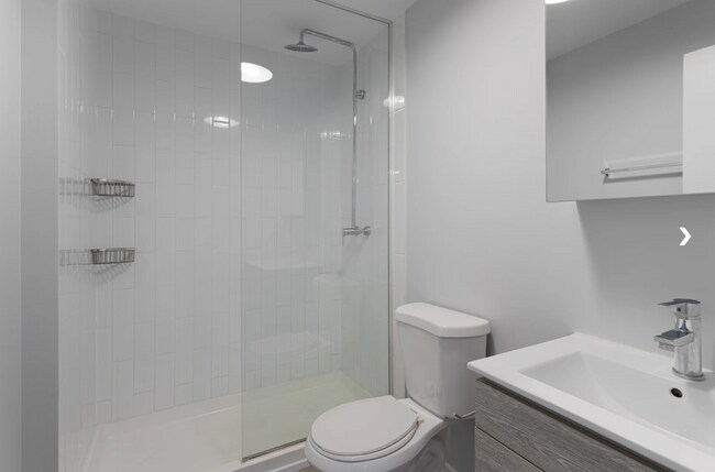 5416 N Winthrop Ave, Unit 2 in Chicago, IL - Foto de edificio - Building Photo