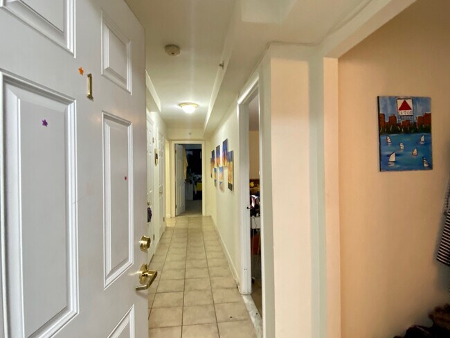 15 Griggs Pl, Unit 15 Griggs St in Boston, MA - Building Photo - Building Photo