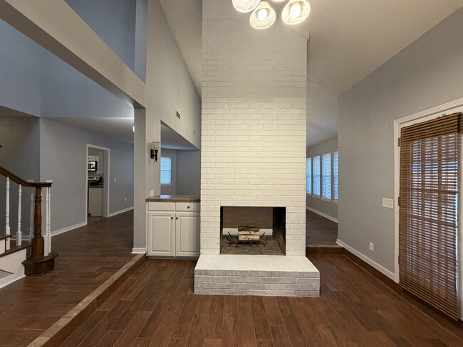 1020 Mcdale Ln in Madison, MS - Building Photo - Building Photo