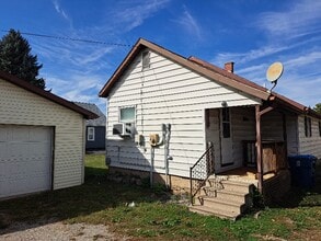 718 Center St in New Haven, IN - Building Photo - Building Photo