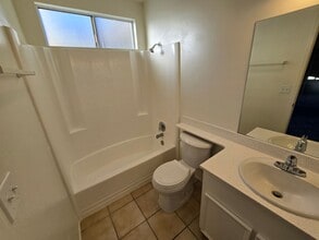 7474-76 Armstrong Pl in San Diego, CA - Building Photo - Building Photo