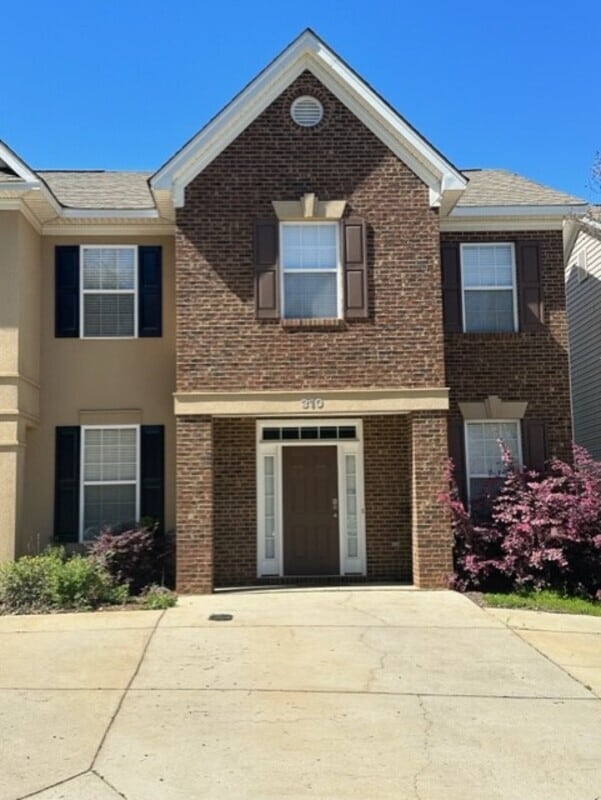property at 310 Irvine Ct