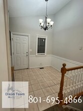 977 S 225 E in Layton, UT - Building Photo - Building Photo