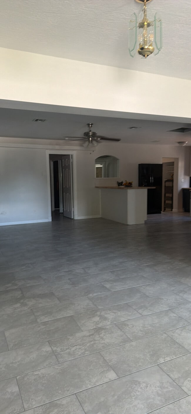 property at 27395 Shriver Ave