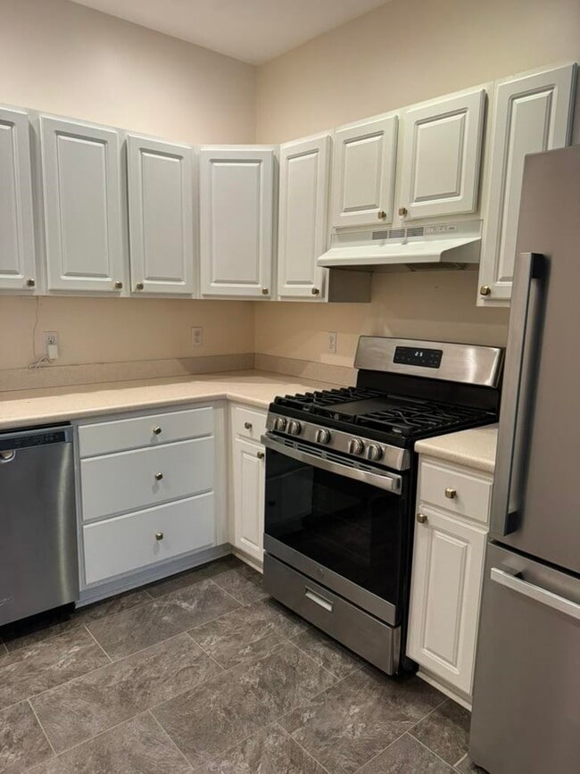 95 Court St in Exeter, NH - Building Photo - Building Photo