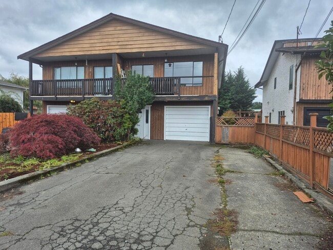 property at 6164 Somenos Rd