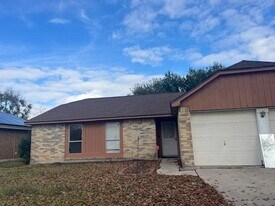 16707 Sheet Bend Way in Friendswood, TX - Building Photo