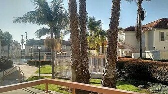 440 Ribbon Beach Way, Unit 270 in Oceanside, CA - Building Photo