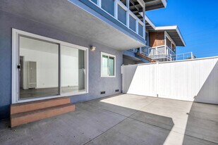3706 Redondo Beach Blvd in Torrance, CA - Building Photo