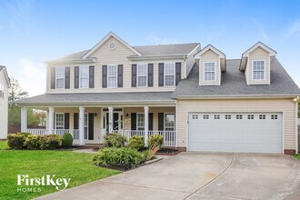 10203 Fairbourne Ct in Charlotte, NC - Building Photo - Building Photo