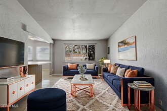 4212 Roxbury Dr in El Paso, TX - Building Photo - Building Photo