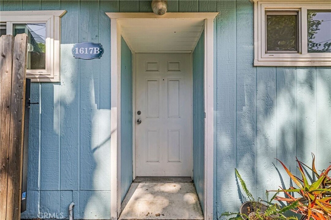1617 Hemlock St in Chico, CA - Building Photo