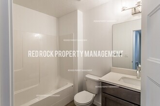 1108 N Davis Ln in Spokane Valley, WA - Building Photo - Building Photo