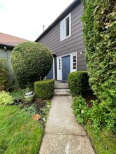 6010 NE Flanders St in Portland, OR - Building Photo - Building Photo