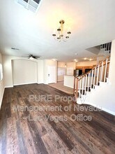 8809 Horizon Wind Ave in Las Vegas, NV - Building Photo - Building Photo