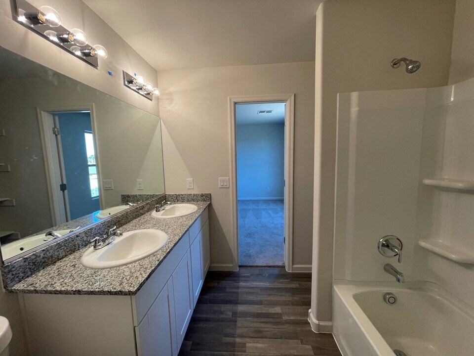 546 Citrus St in Bullhead City, AZ - Building Photo