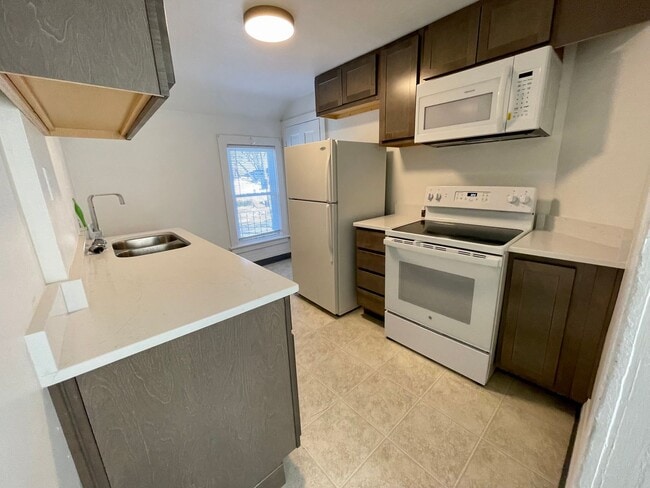 2020-2022 Coolidge Ct in Middleton, WI - Building Photo - Building Photo