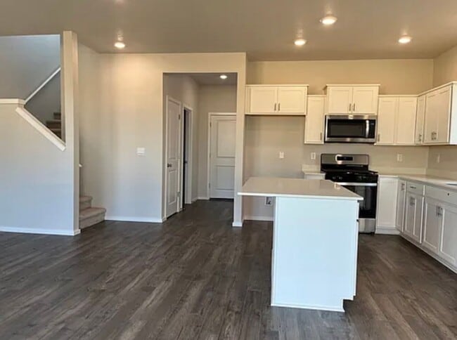 4831 Parsley Ave NE in Salem, OR - Building Photo - Building Photo