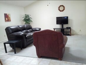 2518 Mimosa Dr in Roswell, NM - Foto de edificio - Building Photo