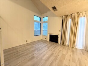 3228 Tocata Dr in Las Vegas, NV - Building Photo - Building Photo