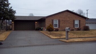 2713 Middleground in Owensboro, KY - Building Photo