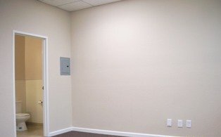 224 S Glendora Ave in Glendora, CA - Foto de edificio - Building Photo