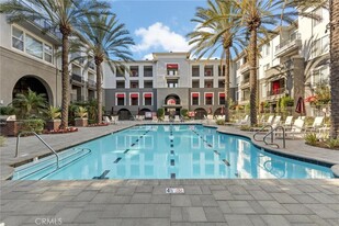 1801 E Katella Ave, Unit 4041 in Anaheim, CA - Building Photo