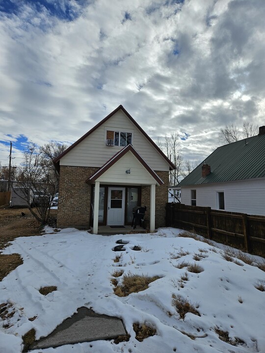 410 Smith Ave in Big Piney, WY - Building Photo