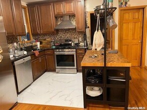 84-17 Cuthbert Rd-Unit -2 in Queens, NY - Building Photo - Building Photo