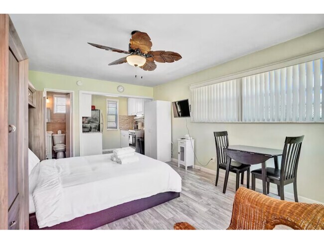 336 Arthur St in Hollywood, FL - Building Photo - Building Photo