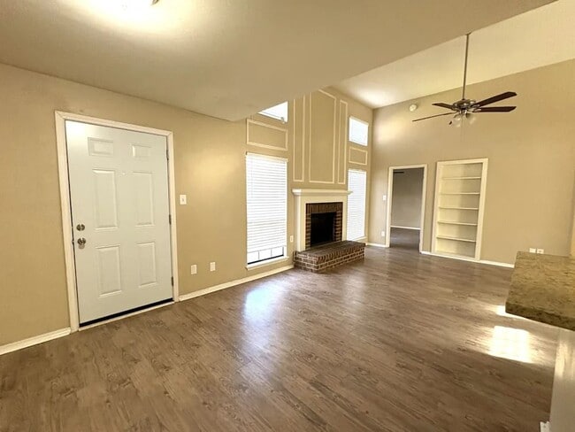 5302 Pocassett Dr in Arlington, TX - Building Photo - Building Photo