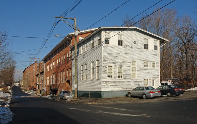79-83 West St