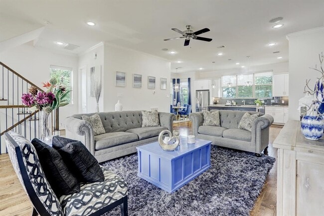 property at 1230 W 25th St