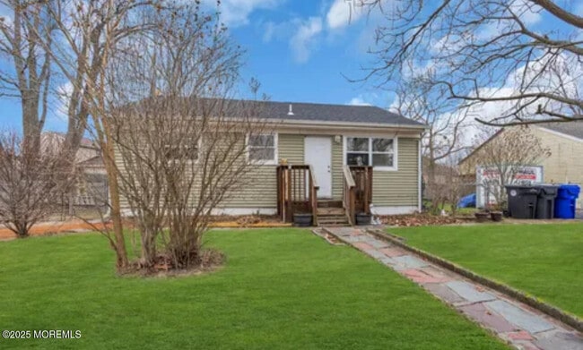 property at 385 Delaware Dr