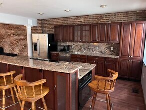 409 S Spring St, Unit #3 in Baltimore, MD - Building Photo - Building Photo