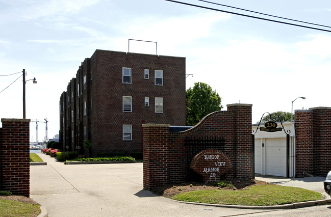 Harbor View Manor in Portsmouth, VA - Building Photo - Building Photo