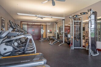 Legacy Apartments in Verona, WI - Building Photo - Interior Photo