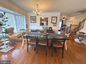 8732 Stone Hill Pl in Springfield, VA - Building Photo - Building Photo