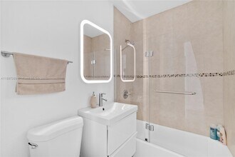 1021 NW 23rd Ave in Miami, FL - Building Photo - Building Photo