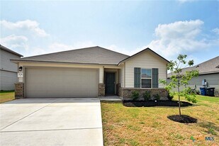 528 Willow Valley St in New Braunfels, TX - Building Photo