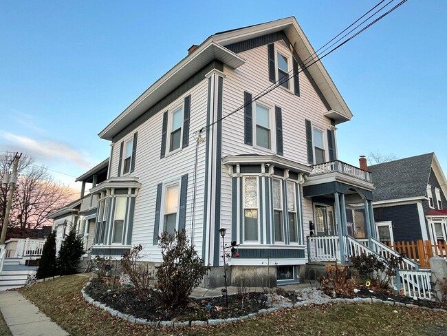 property at 114 Walnut St